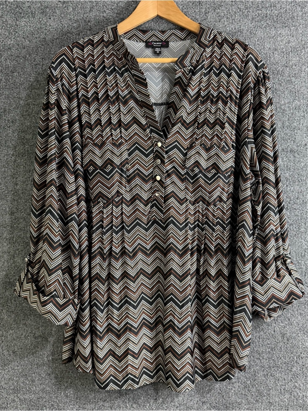 Cocomo Womens 3X Tunic Top Geometric Chevron V Neck Roll Tab Sleeve Brown Office